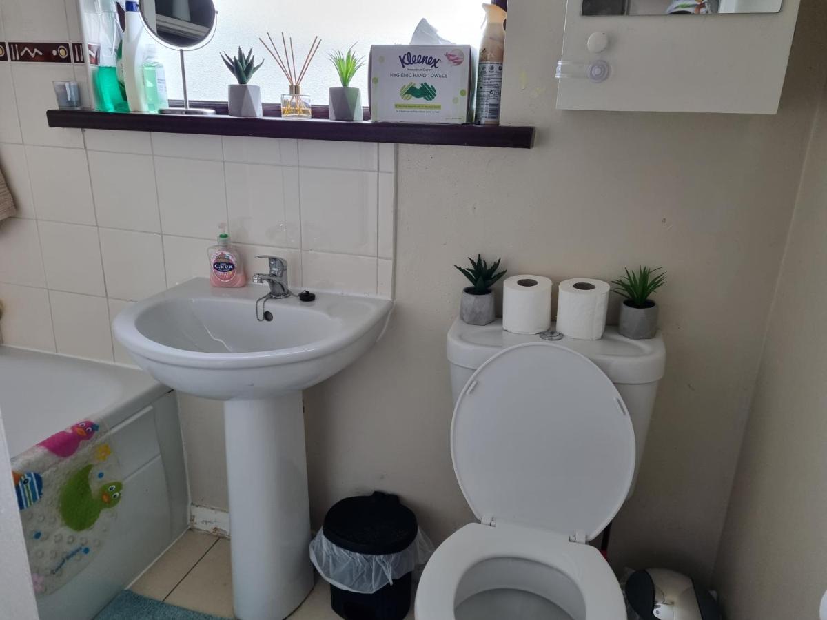 Brooks Homestay Νταντάλκ Εξωτερικό φωτογραφία